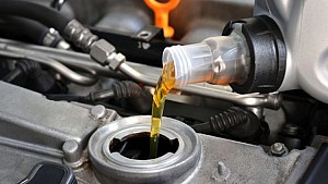 Как понять, когда пришла пора менять моторное масло?