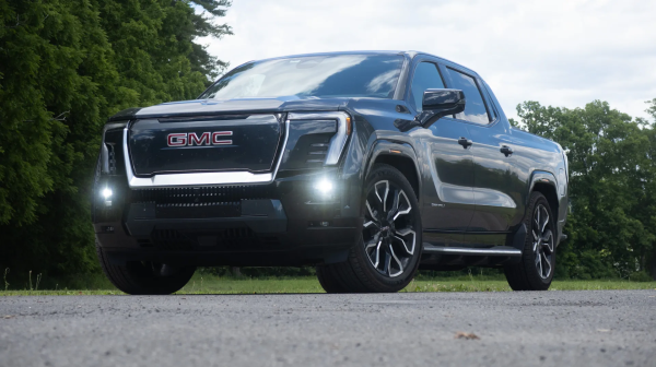 ����� ������ � ������� GMC Sierra EV Denali Max Range 2026 ����: ��� ������� ������������� �� ������ ������