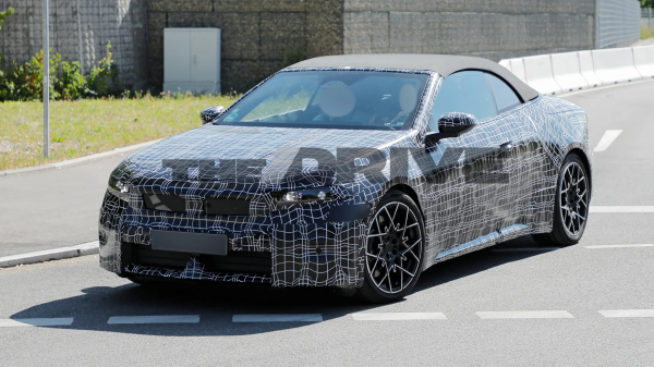 �����: BMW i4 Convertible ������������, ��� ������������� Droptops ���������� �����������