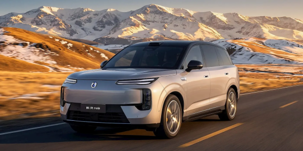 BYD �������� ����� ���������������� � ������� ���� ����� 1000 ��.