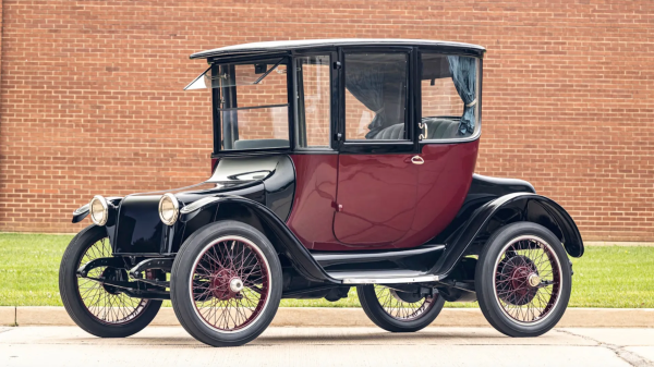 ���� Detroit Electric 1918 ���� �������� �� ����������� ������������� � ������������� ��������
