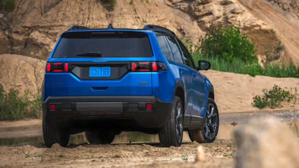 Jeep Cherokee ������ ��� ��������, �� ��� �������� ����� 3 ����: TDS