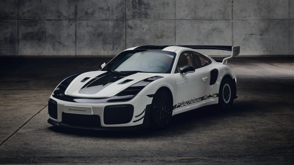 ��� Porsche 911 Slantnose ����� ����� � �������� ������������