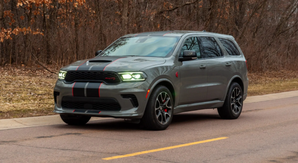 ������� ����� Dodge Durango Hellcat 2026 ����: ����������� ������������