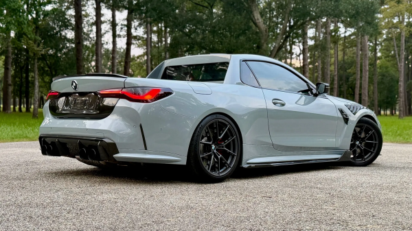 ���-�� ��������� BMW M4 Competition xDrive � �����