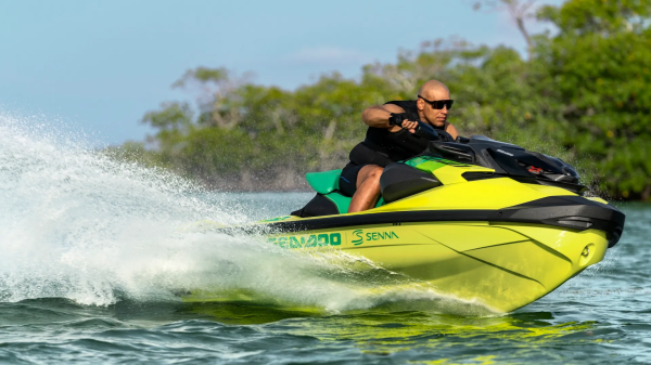 ����� 350-������� Sea-Doo ������ ���� �������� ��� ������ �������� ����� ����� � ���������������� �����������