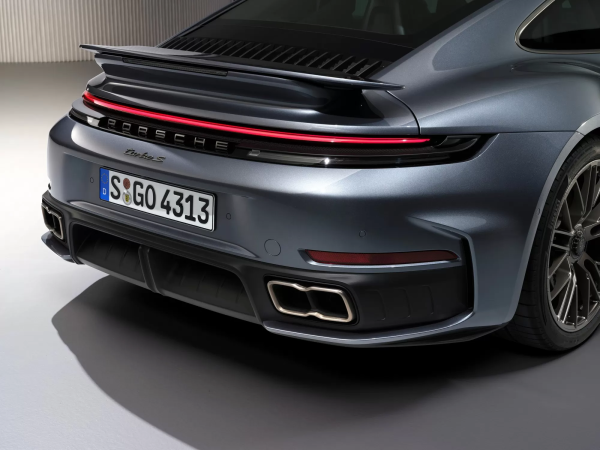 Porsche ����������� � Xpeng ���� 