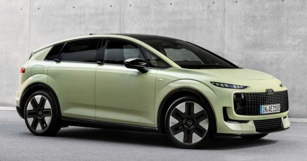 ����� Audi A2 e-tron � ����� ����������� ������ ������ � �������� �� 646 �� �� WLTP; ����������� �� 84 ����, 326 �.�.