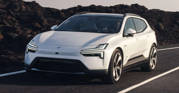 ����� ������������ Polestar 4 � �������� �� 544 �.�., 686 ��, ����� ���� �� WLTP EV 630 ��; ����� ����������; �������� � ����� �����