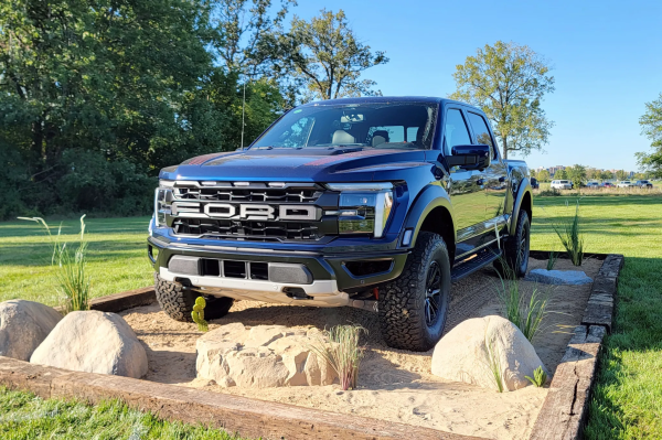 Ford F-150 Raptor � Tremor 2027 ���� ����� �� ������ �������. ��� ������