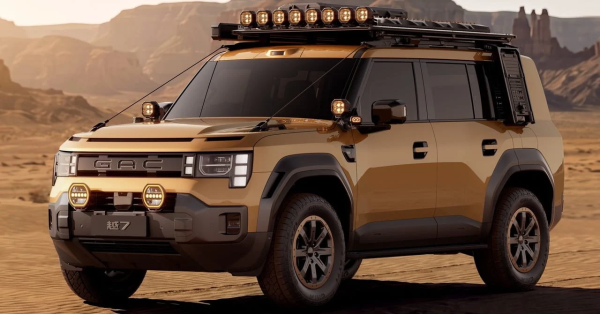 GAC Yue 7 ����������� � ����� � ���������� ����������� PHEV ��� ������� ������ ����� ���������� GAC XT80