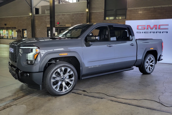 GMC Sierra Denali Ultimate 2027 ���� ������ AT4X: ��������� ��������� GM ������ �������� ������ ����� ��� �����