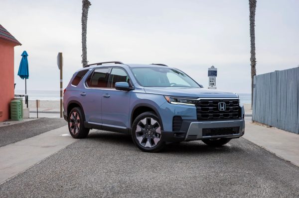 Honda ������ ������� ����� Grand Highlander � �������������� �������: TDS