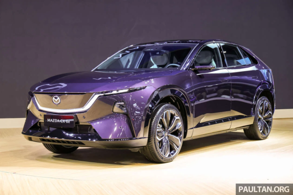 Mazda CX-6e �������� � ������� � �������� 7 ������� � CBU China, ����� ���� �� WLTP 484 ��, ������ ����� 120 000 ���������