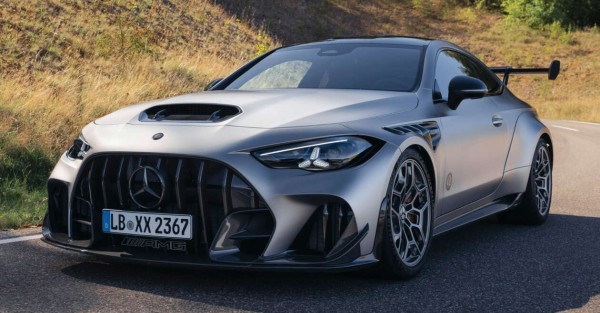 Mercedes-AMG CLE 646 Spezialanfertigung � 646-������� 4,0-�������� ��������������� ��������� V8; �����, ������������ �������������; ����� 30 ������