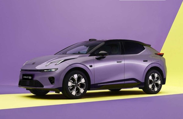 ����������� ���������������� Lynk & Co Z20 ������ ��� � ������� 