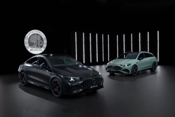 �� 79 000 ����: ������������� ����� � ��������� Mercedes-AMG CLA 45 4Matic+ ��������� � �������.