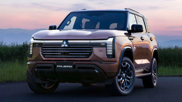 ����������� Mitsubishi Pajero 2027 ���� � ����������� ������ ��������� �� ���� Triton, 7 ����, 2.4TD, 8AT, S-AWC, ����������