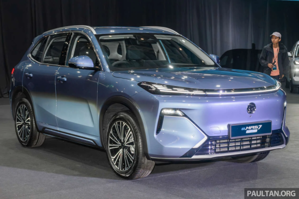Proton eMas 7 PHEV CKD 2026 ���� ��� � ������� � ��������� �������, ��� ������� � ����, ��-�������� �� 105 800 ���������