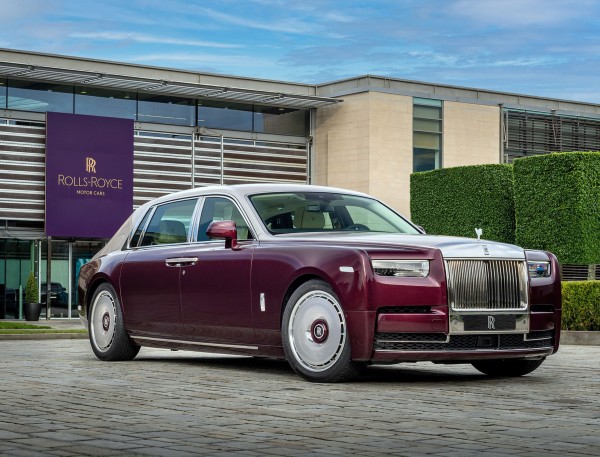 Rolls-Royce ���������� ���������� ������� Phantom Hummingbird � �������� �� �������� (����)