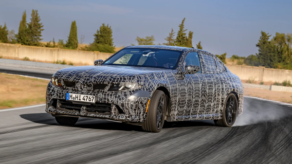 ������ ���������������� BMW M350 ������� 440 �.�. � ����� ������: TDS