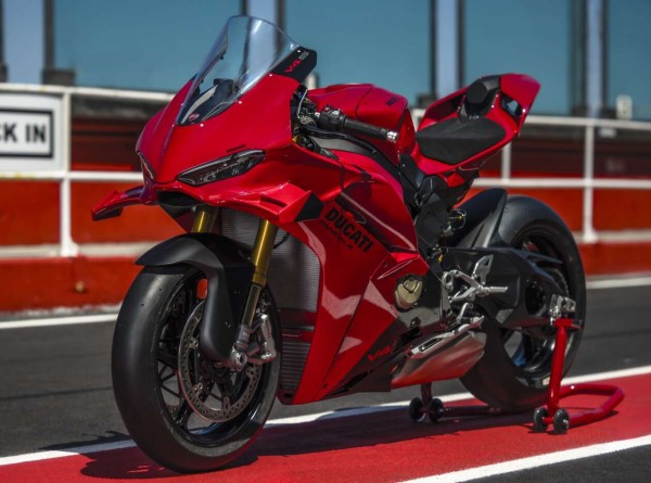 2027 Ducati Panigale V4 �������� 218 �.�., ������������ �����
