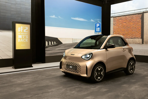 ������� 20 000 ����: ������������� Smart Fortwo �������� ����������