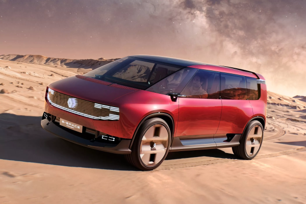 ������������������� Renault E-Space ��������� � ��������: �������� ������ ����