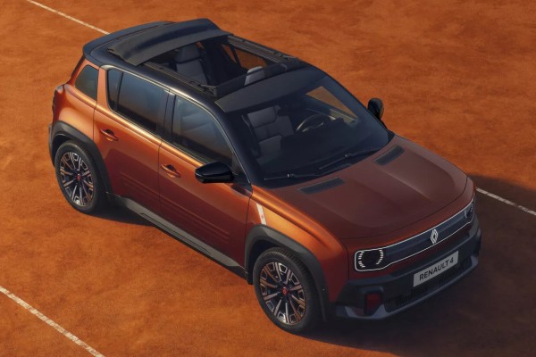 ������������� Renault 4 E-Tech ����� ������� ��������� ������ �� 