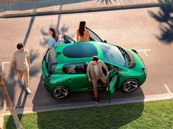 ������������� Renault Twingo E-Tech ������� ����� ����� 