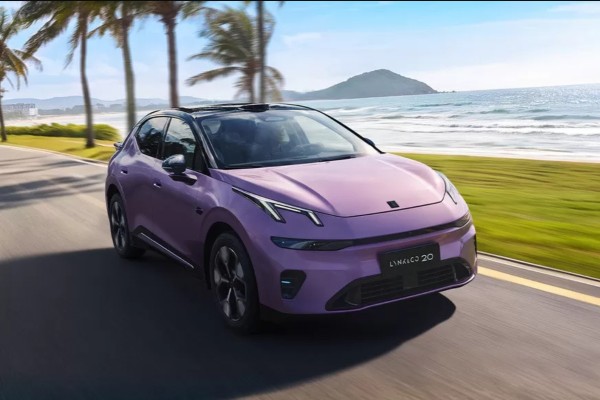 Lynk & Co ��������� �� ������� ����� ���������� ������������� ����������� � ������ �������