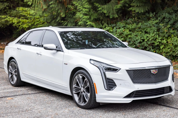 � ����, ��� Cadillac CT6-V � Blackwing V8 �� �������