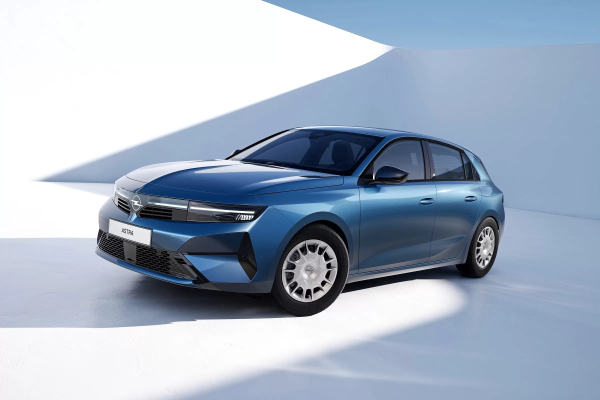 Opel ��������� ������� Astra � ��������� ������: ���� � ����