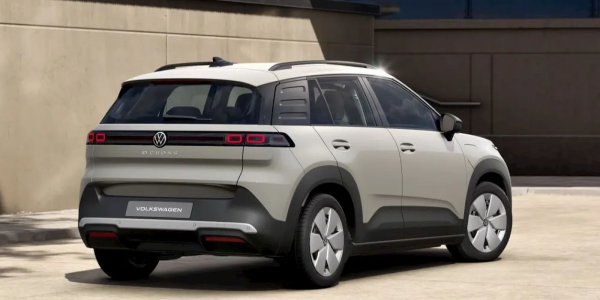 �� 27 995 ����: Volkswagen ��������� ������� ������������� ID.Cross