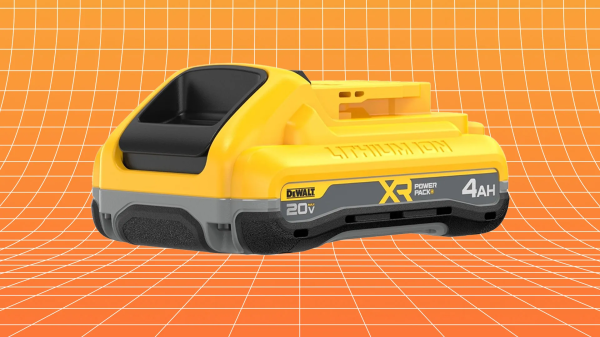�������� ������ 60 % �� ����� ������� DeWalt PowerPack �� ����������� ���������� �� Amazon