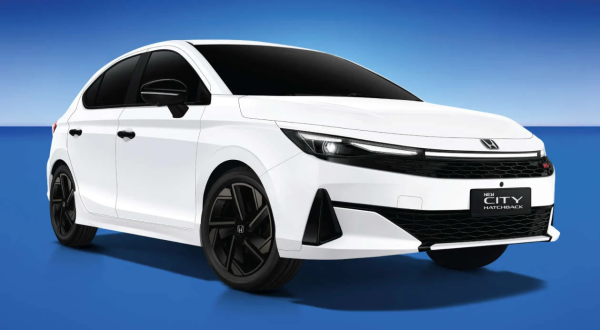 �������������� Honda City Hatchback 2026 ���� ������ ��� ������������ � �������� � ����� �����, 10-�������� ��������� �����, BLIS, ������ 360�