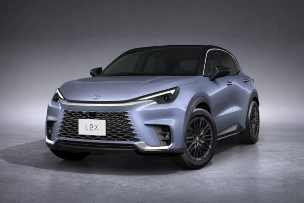 � �������������� �����: ��������� Lexus LBX ��������