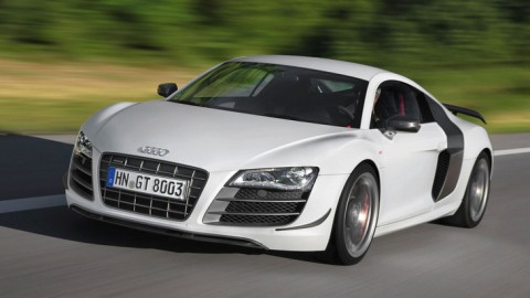 AUDI R8 ����� �������� ����������� ���������� 600 �.�.