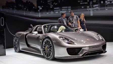 ������ � ���� Porshe Spyder ����� ���������� ����������� ��������