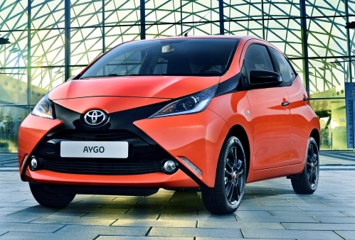 ����� ������ ���������� ���������� X-Cite ����� Toyota Ayogo