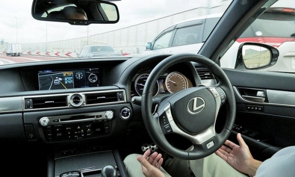 ��������� Toyota Mobility ����� � Sony Xperia Z